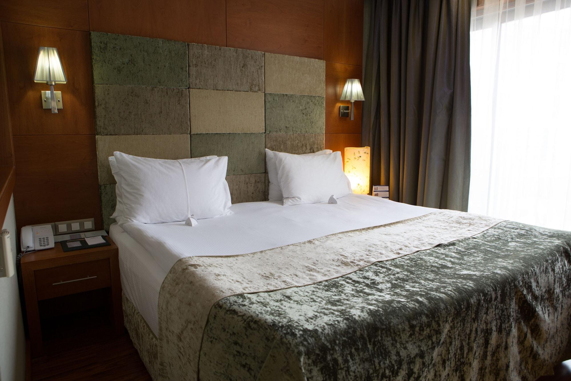 Limak Ambassadore Hotel Ankara Exterior photo